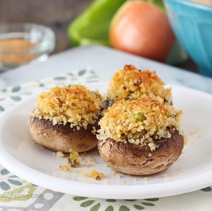 A delicious and light Italian Stuffed Mushroom recipe with livelaughrowe.com