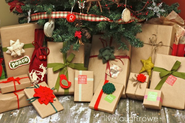 get your kraft on | gift wrapping - Live Laugh Rowe