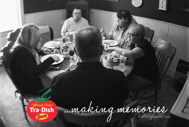 Ragú is helping keep family mealtimes a priority with easy to create meals.