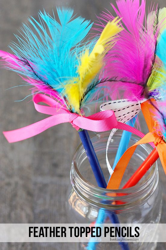 Perfect summer camp craft for the kids! Feather Topped Pencils that take less than 15 minutes to make. Tutorial at livelaughrowe.com