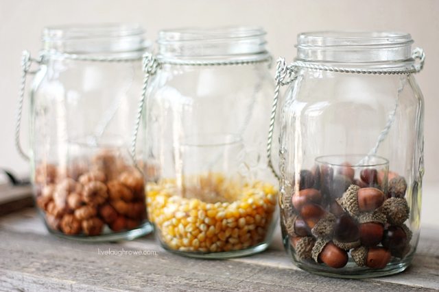 Using hanging mason jars and fillers, you can create fabulous fall decor in minutes! #masonjars #diy