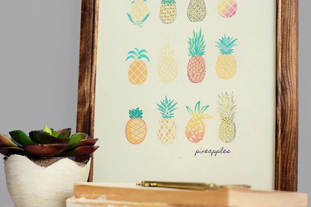 Free Vintage Inspired Pineapple Printable! Perfect wall decor for your kitchen or home. Download at livelaughrowe.com