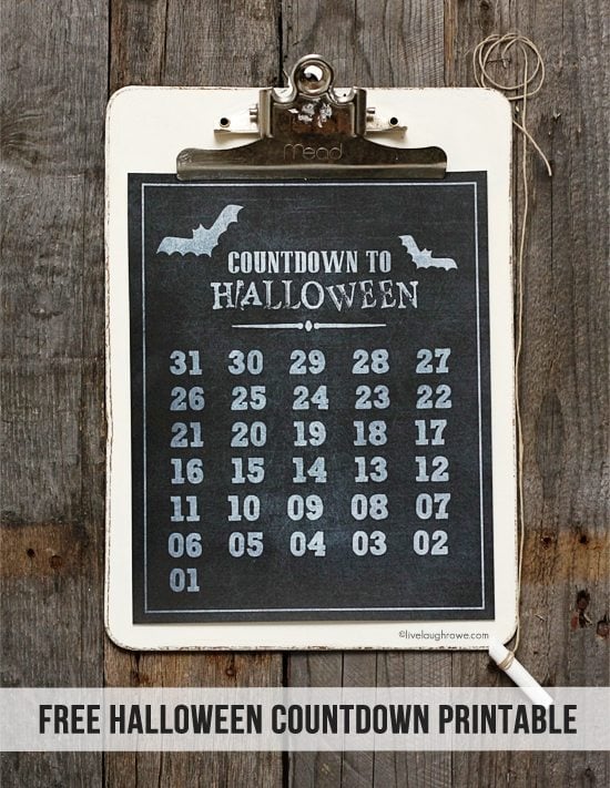 Festive Countdown to Halloween Printable! Use chalk to mark off the days -- toss and print another next year! Print or save a copy at www.livelaughrowe.com. #halloween #printable