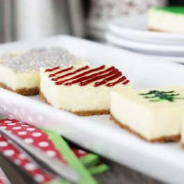 It's party season! Planning a Potluck? Take these Holiday Cheesecake Presents along -- they'll be gifts to your co-workers tastebuds. www.livelaughrowe.com