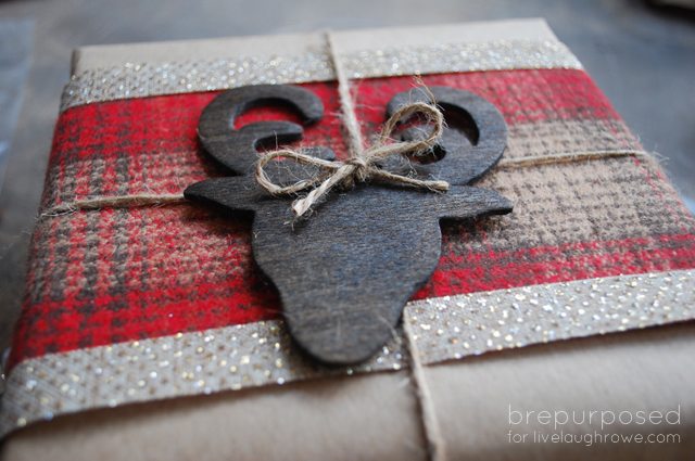 Rustic Christmas Wrapping Paper