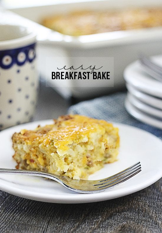 Impossibly Easy Breakfast Bake that can feed a crowd!  Make ahead of time over the holidays and enjoy a relaxing breakfast.  Recipe at livelaughrowe.com