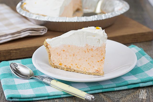 Seriously delicious! This Creamsicle Pie is a frozen treat that won't last long! Recipe at livelaughrowe.com #dessert #pie