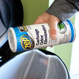 How to fight garbage odor with a sprinkle or two of Garbage Odor Eliminator! www.livelaughrowe.com #ZepSocialStars #ad