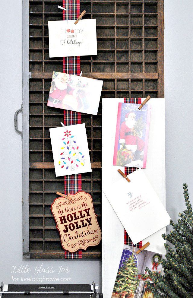 diy-christmas-card-display-live-laugh-rowe