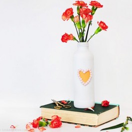 Simple DIY Valentines Decor that is great for gifting or showcasing flowers!