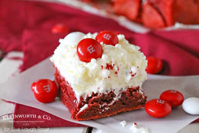 Delicious Valentine Brownies. One bit and you're sure to fall in love! livelaughrowe.com