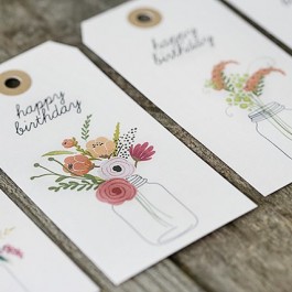 Printable Birthday Gift Tags with a floral design. Adorable!