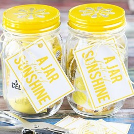 Share this sweet gift in a jar with a friend -- it's sure to make them smile! A Jar Full of Sunshine will spread a little extra love and laughter. livelaughrowe.com