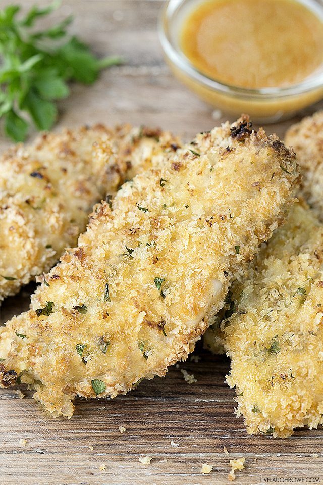 These baked Honey Mustard Chicken Tenders will please both children and adults. Serve with a simple salad or vegetable. An easy Weight Watchers recipe with delicious flavor. livelaughrowe.com