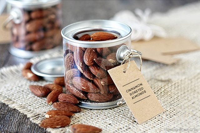 This Cinnamon Roasted Almonds Recipe is not only easy, but a healthier, sugar-free option too. Recipe at livelaughrowe.com