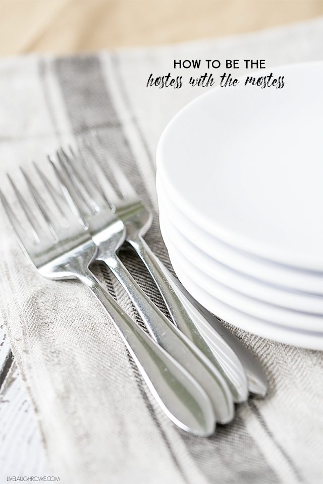 Check out these 10 Tips on how you can be the Hostess with the Mostess -- year round! livelaughrowe.com