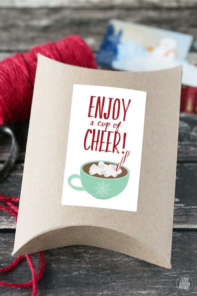 LOVE THIS! Add a coffee shop gift card to a pillow box and add this darling printable as a final touch. Great teacher gift too! livelaughrowe.com