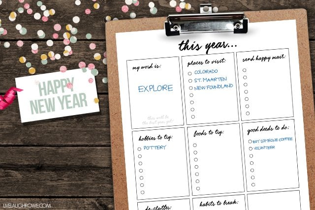 FREE New Year's Resolutions Printable -- with lots of lists! Let's make this our best year yet... livelaughrowe.com