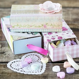 Valentine Boxes using matchboxes? GENIUS! Love that they're inexpensive and unique. livelaughrowe.com