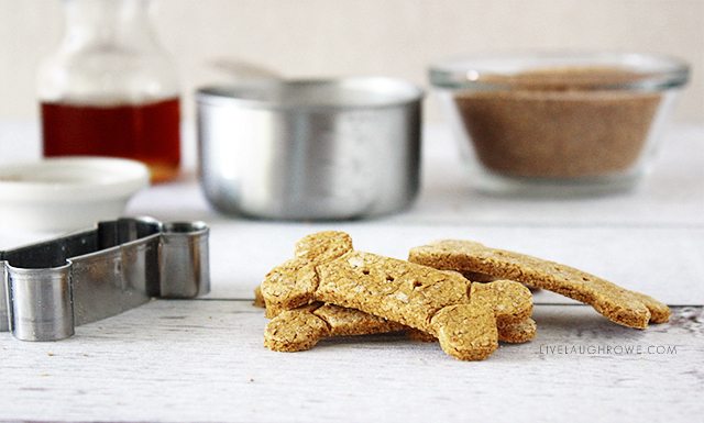 These Pumpkin and Peanut Butter Dog Treats are sure to keep your dogs tails wagging with excitement!