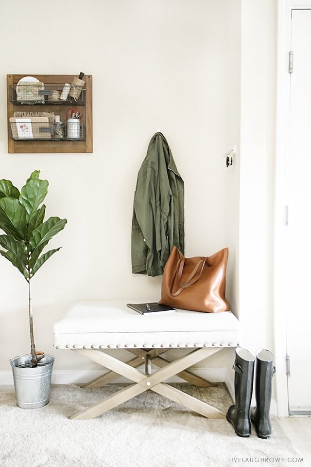 How to Make the Most of a Small Space. Great tips and ideas! livelaughrowe.com