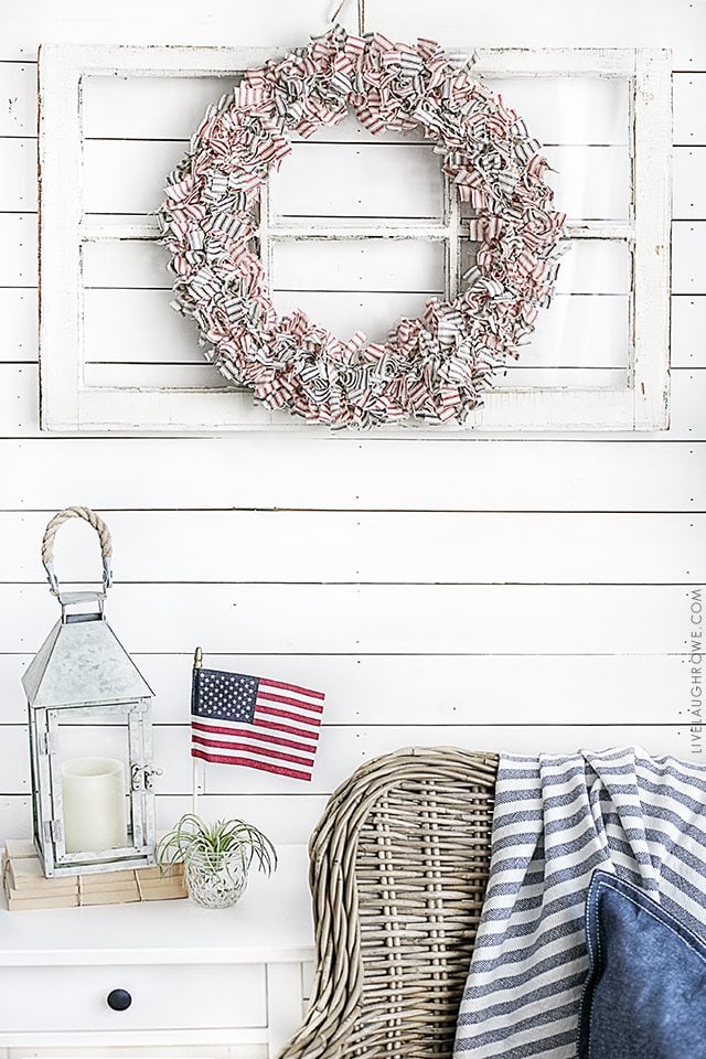 Farmhouse Inspired Patriotic Wreath made using ticking fabric in navy and red. Love it! livelaughrowe.com