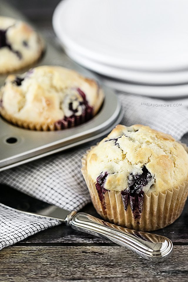Delicious Blueberry Muffins that aren't too sweet -- a perfect treat to pair with a cup of coffee or tea. livelaughrowe.com