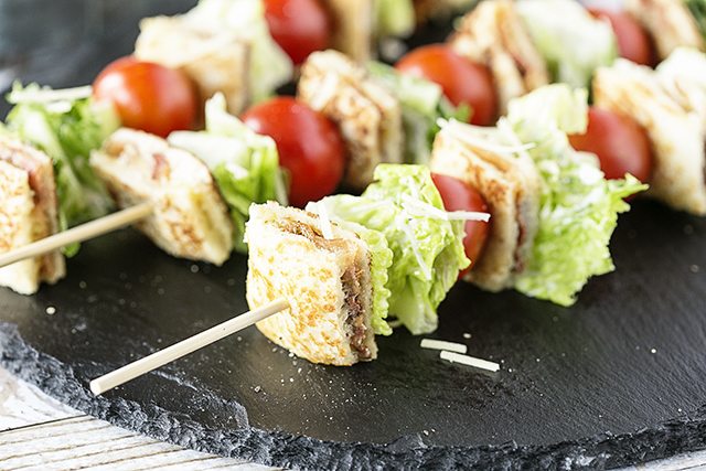 Amazing BLT Skewers with Grilled Cheese Bites. Flavorful, colorful and delicious is a winning combination. Recipe at livelaughrowe.com