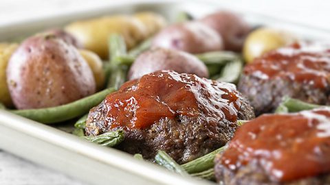 Mini Meatloaf Sheet Pan Dinner – Steph Gaudreau
