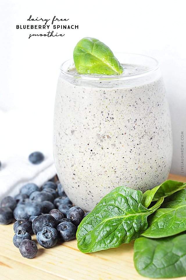 Delicious and dairy free Blueberry Spinach Smoothie! A great serving of fruit and vegetables, so be sure to add this to your breakfast rotation. Recipe at livelaughrowe.com