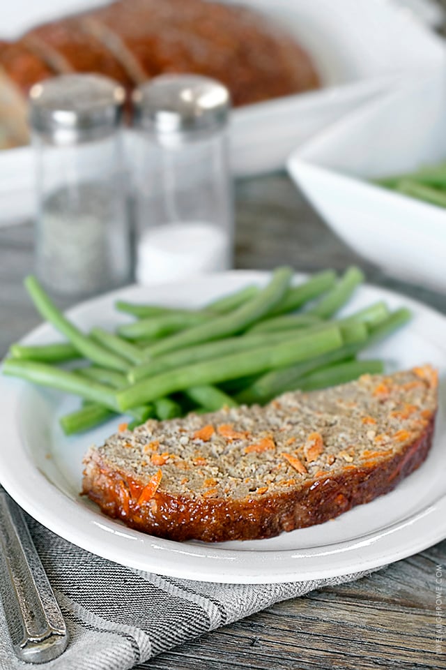 A healthy meatloaf recipe that is packed with carrots, keeping this turkey meatloaf light and tender! This Weight Watchers meatloaf is 1 SmartPoint per piece, serving 8. Find the recipe at livelaughrowe.com