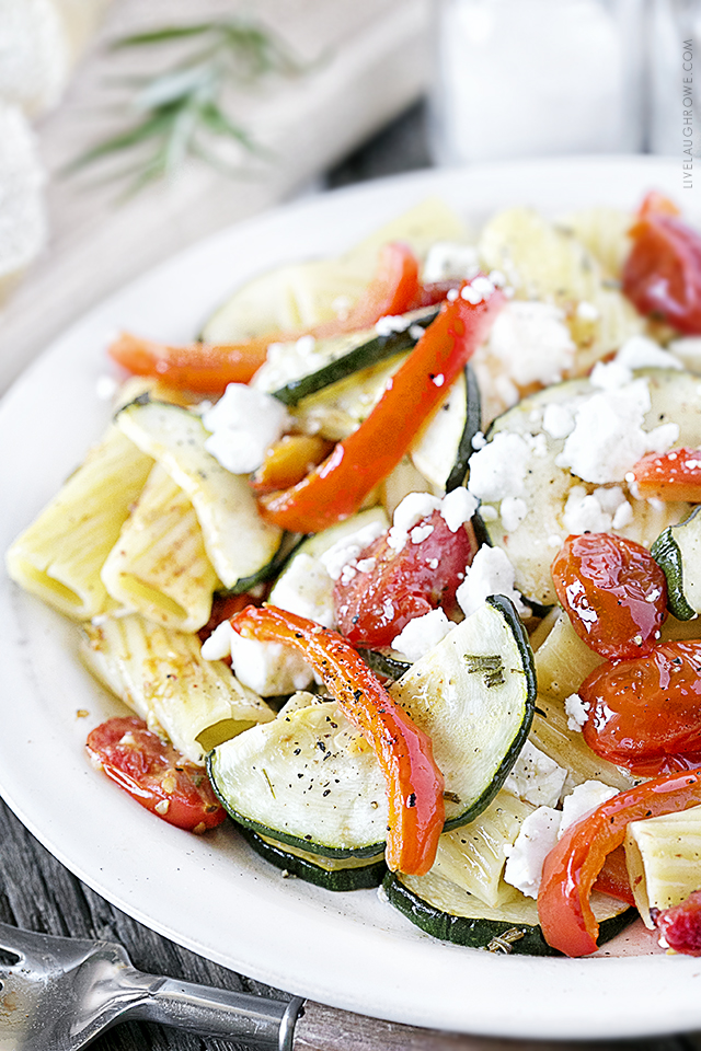 This meatless dish is simple, but has a distinctive sharp and tangy flavor from the rosemary and feta cheese. With less guilt and more flavor, this Weight Watchers recipe is sure to be a new favorite. Recipe at livelaughrowe.com