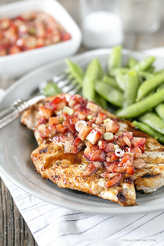 The sweetness of this strawberry salsa, complimented by the balsamic glaze is an amazing, flavorful combo.  Served over grilled chicken, you're in for a real treat that the whole family will enjoy! And, it's WW friendly coming in at 1 SmartPoint on the FreeStyle program. Recipe at livelaughrowe.com