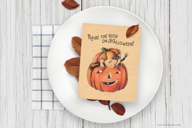 Leaves and Halloween Printable on a Plate