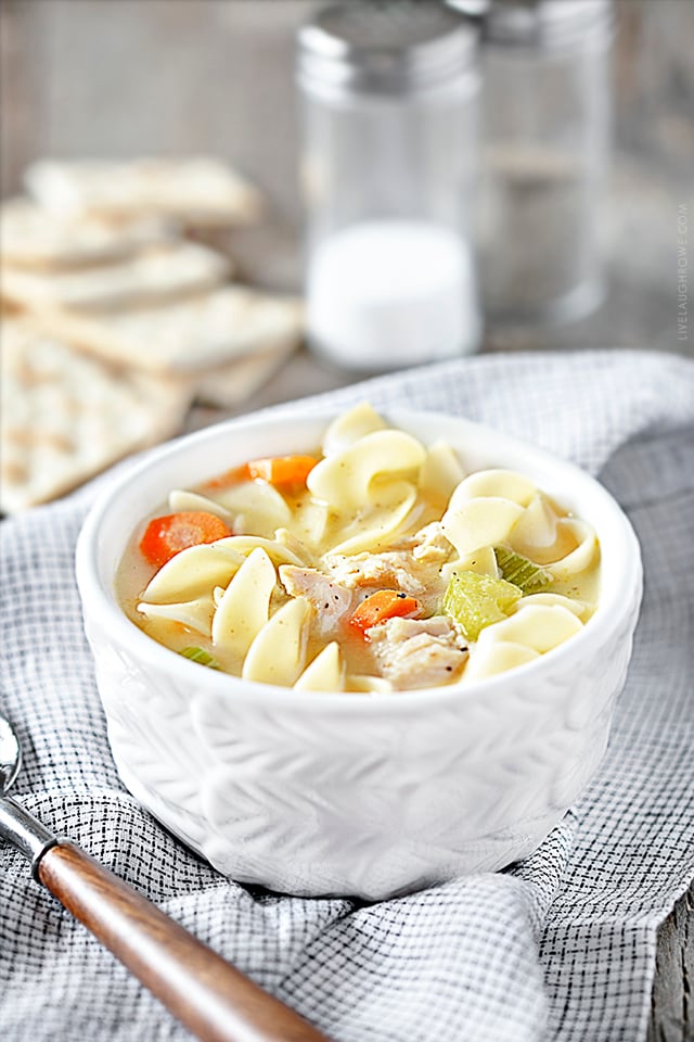 Hearty Bowl of Crockpot Chicken Noodle Soup