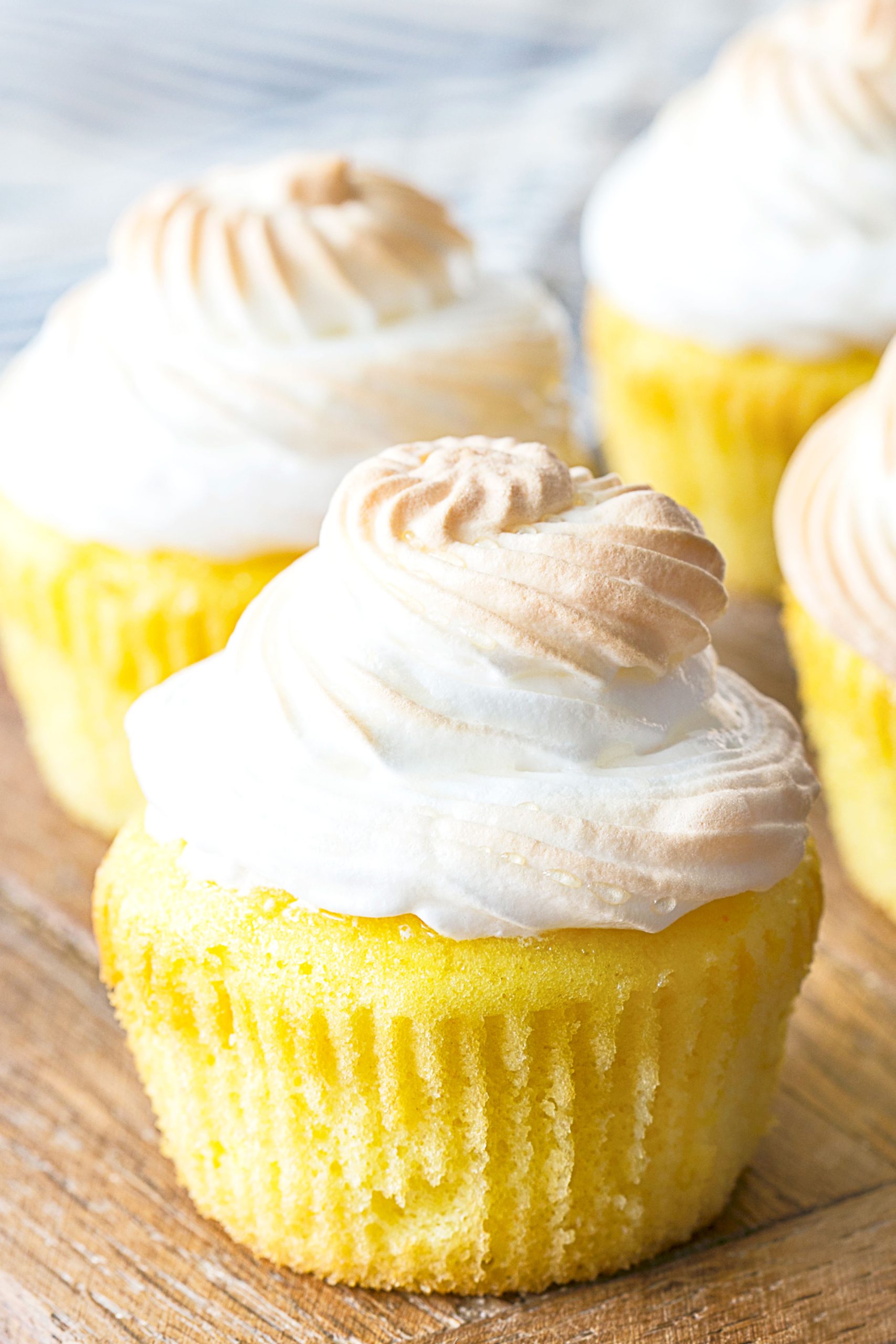 Lemon Meringue Cupcakes