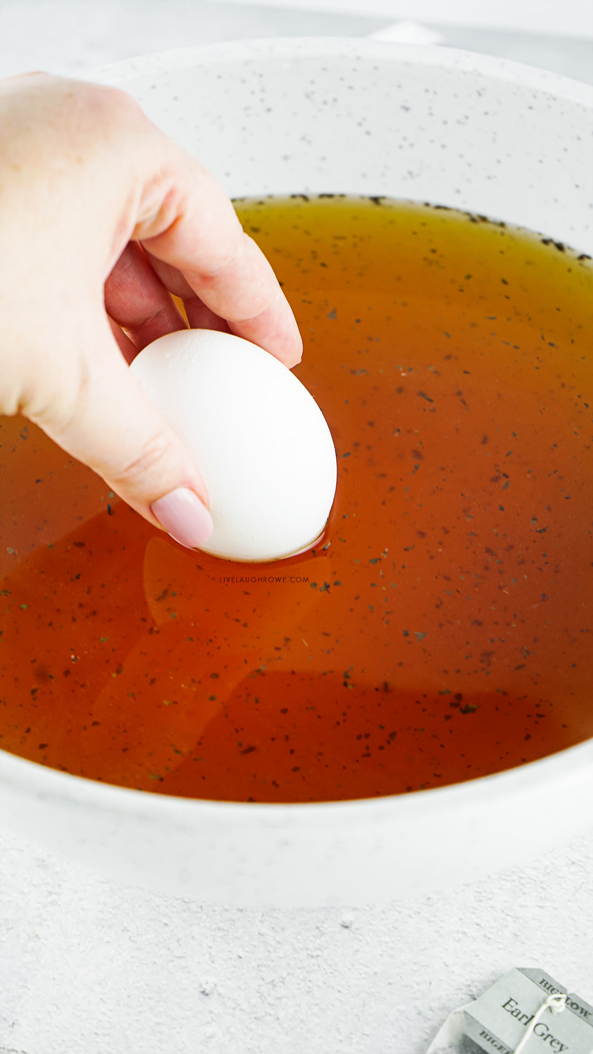 Natural Egg Dye using Black Tea