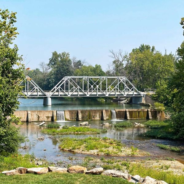 Picture of bridge over Finley River