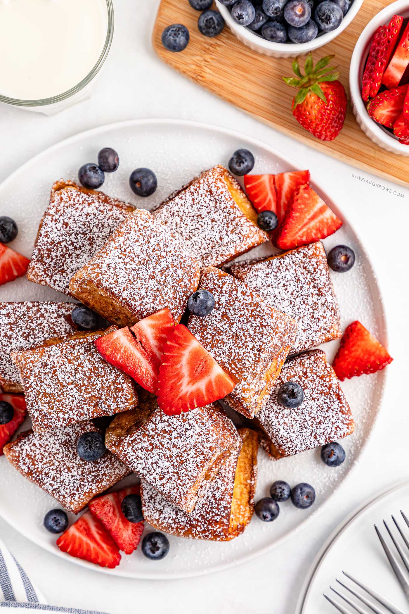 Breakfast Perfection: Hawaiian Roll French Toast